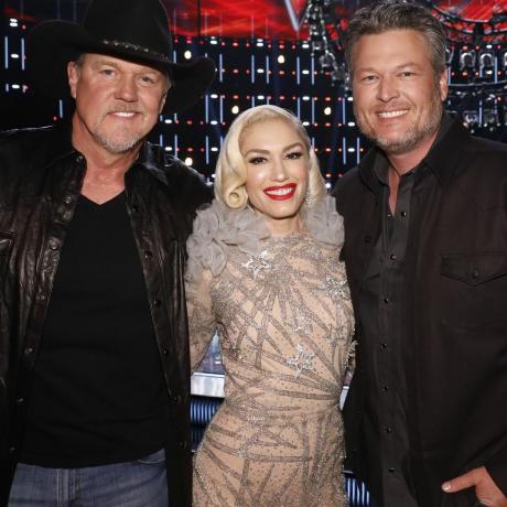 hlas naživo, semifinále, konečné výsledky epizóda 1719b na obrázku l r trace adkins, Gwen stefani, blake Shelton photo by trae pattonnbcnbcu fotobanka cez getty images