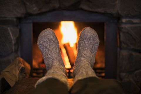 3 spôsoby, ako zabezpečiť teplé ruky a chodidlá po celú zimu, podľa lekára