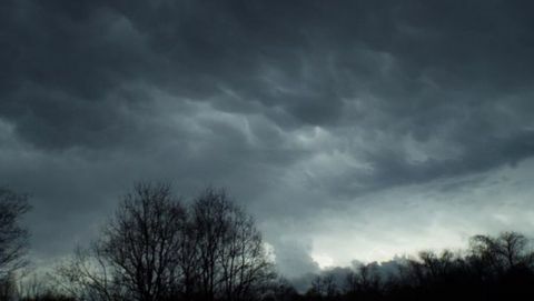 Fotografie divákov z tornádových búrok na juhovýchode Louisiany.