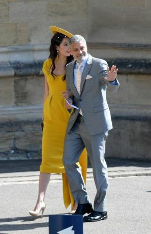 Amal Clooney nosí vlastnú Pradu na Kráľovskú svadbu