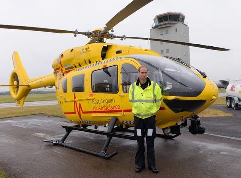 Duke of Cambridge začína prvý posun ako pilot leteckej ambulancie