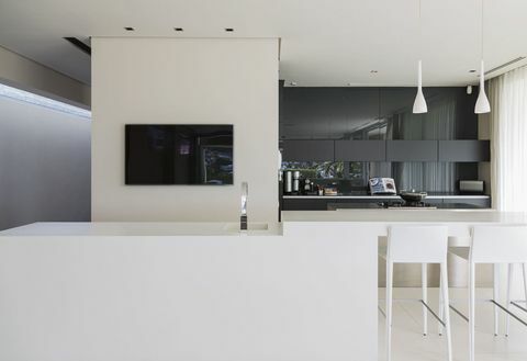 minimalistická kuchyňa biela miestnosť