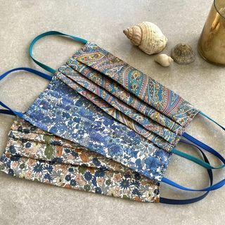 Liberty Print Luxe plisovaná maska ​​na tvár, špeciálna guma