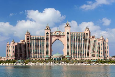Hotel Atlantis sa nachádza na Palm Jumeirah v Dubaji v Spojených arabských emirátoch
