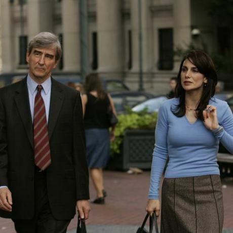 zákonný poriadok biblický príbeh epizóda 11 odvysielaná 12072005 na obrázku lr Sam Waterson ako výkonný riaditeľ Ada Jack McCoy, Annie parisse as ada alexandra borgia photo by will hartnbcu photo banknbcuniversal via getty images via getty snímky