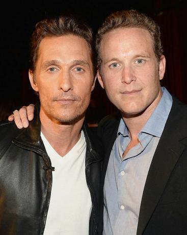 culver city, ca. jún 07 herci matthew mcconaughey a cole hauser sa zúčastňujú spike tvs guys choice 2014 o sony pictures studios 7. júna 2014 v culver city, kalifornia, fotografia jeff kravitzfilmmagic pre spike tv