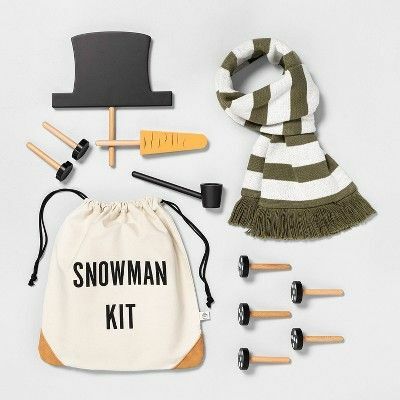 Target's Snowman Kit robí zdobenie snehuliaka hračkou