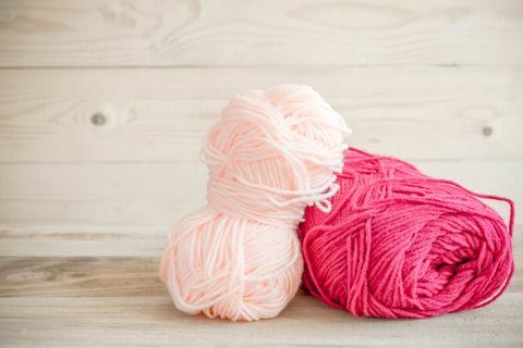 Výhody pletenia pre zdravie - Ako pletenie môže znížiť krvný tlak, potlačiť depresiu a pomôcť vám vyrovnať sa s bolesťou