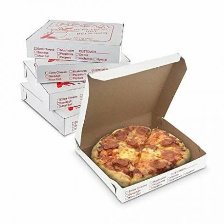 Box na pizzu