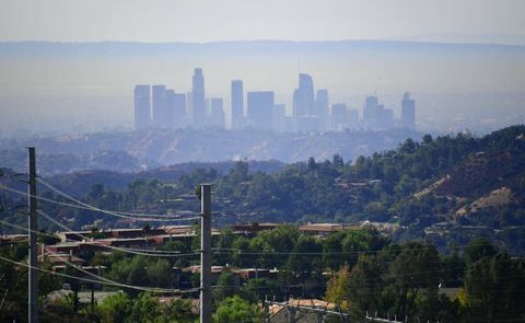 Znečisťovanie v Los Angeles z výrobkov pre domácnosť