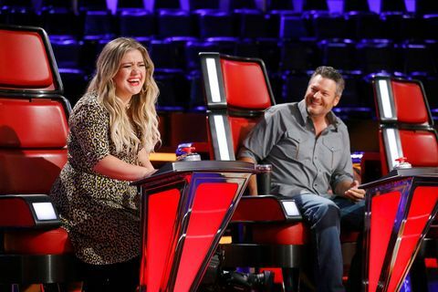 blake shelton a kelly clarkson za hlas