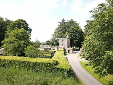 lypiatt lodge na predaj v stroude, gloucestershire