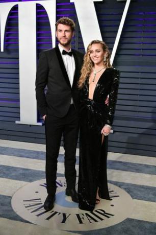 2019 Vanity Fair Oscar Party organizovaná Radhikou Jonesovou - Príchody