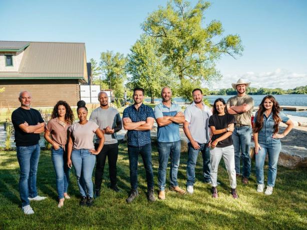 Scott mcgillivray a bryan baeumler na zúčtovaní v rezorte renovácie